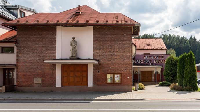 Valašské národní divadlo