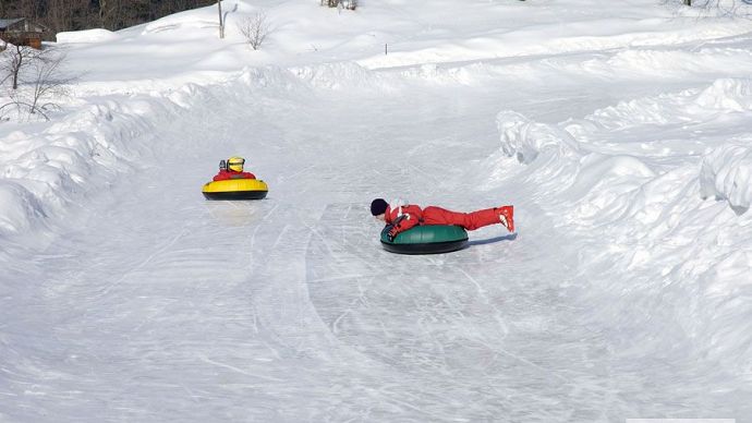 Snowtubing